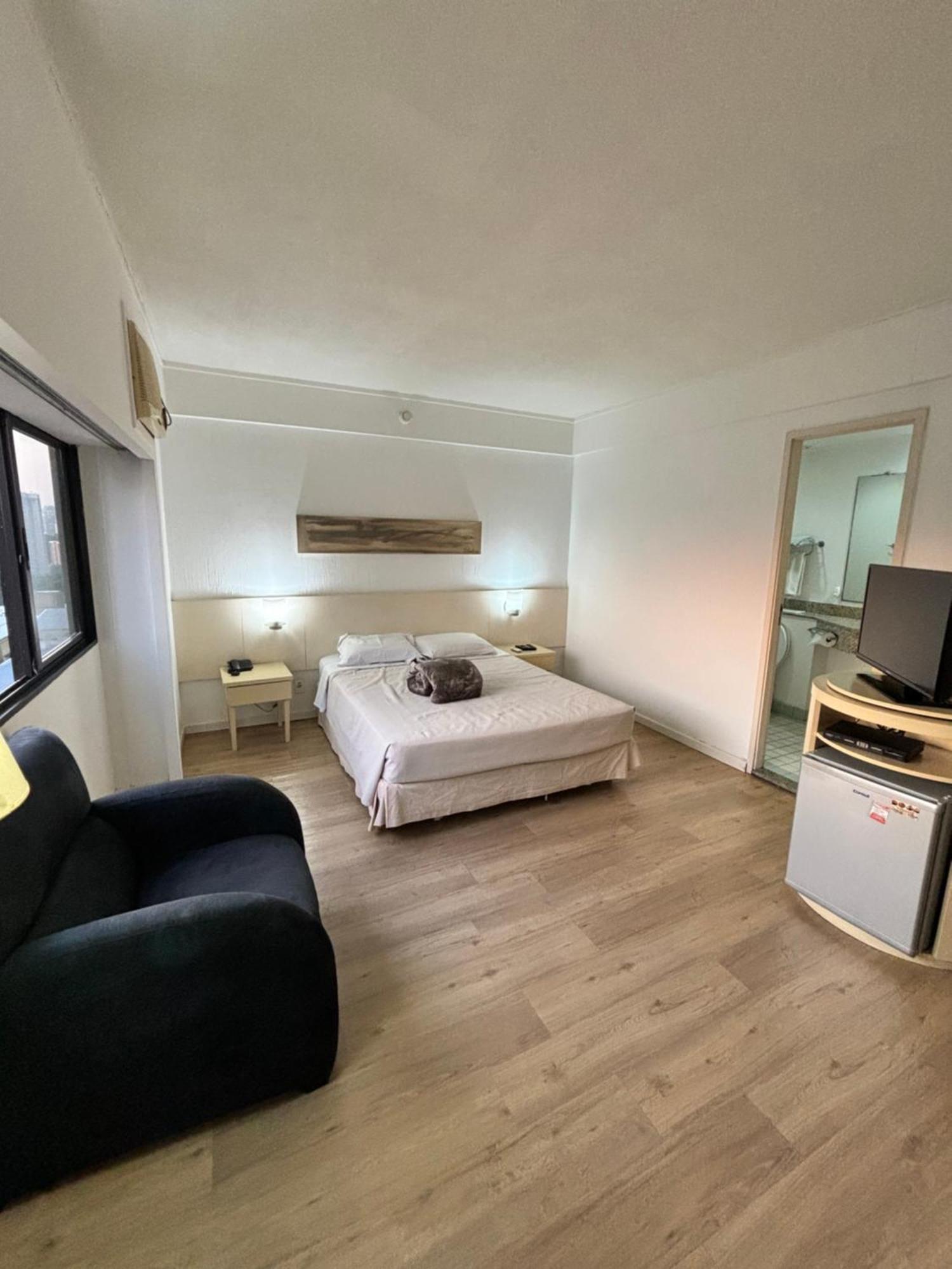 Flat Borges Lagoa Ibirapuera Com Garagem Gratis 912 Hotel 3*